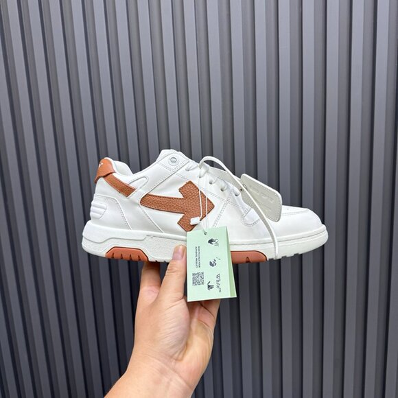 Off-White Sneakers - Picture 7 of 9